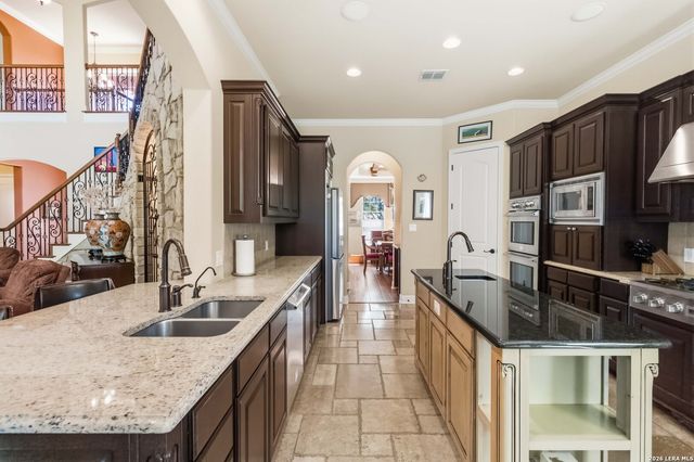 2027 Milan, San Antonio, TX 78258
