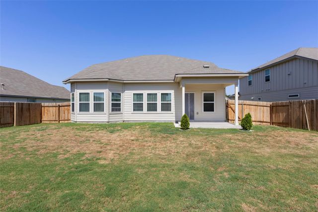 323 Windy Reed RD, Hutto, TX 78634