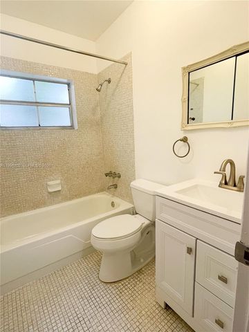 16924 SW 112th Ct V3342, Miami, FL 33157