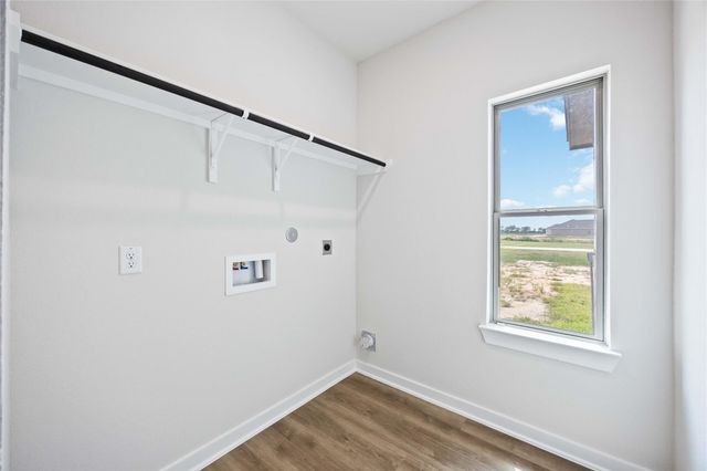 1137 Westfork Drive, Sealy, TX 77303