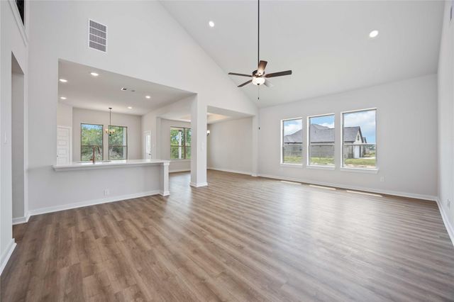 1137 Westfork Drive, Sealy, TX 77303