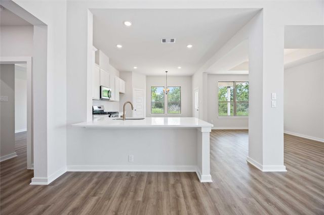 1137 Westfork Drive, Sealy, TX 77303