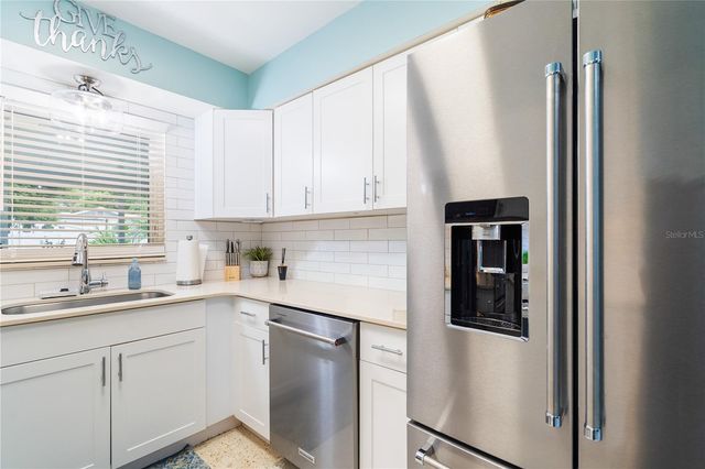 3342 40TH STREET N, St Petersburg, FL 33713