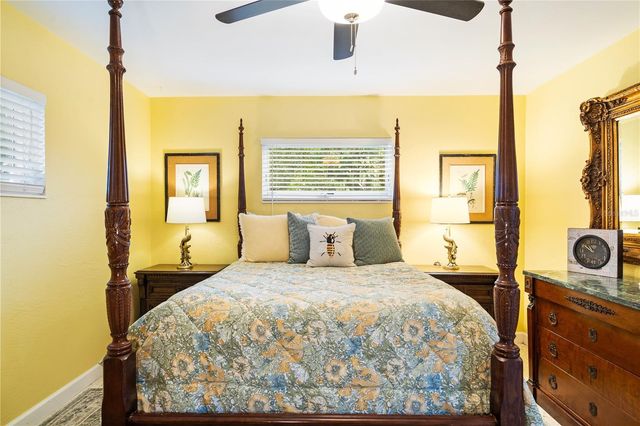 3342 40TH STREET N, St Petersburg, FL 33713