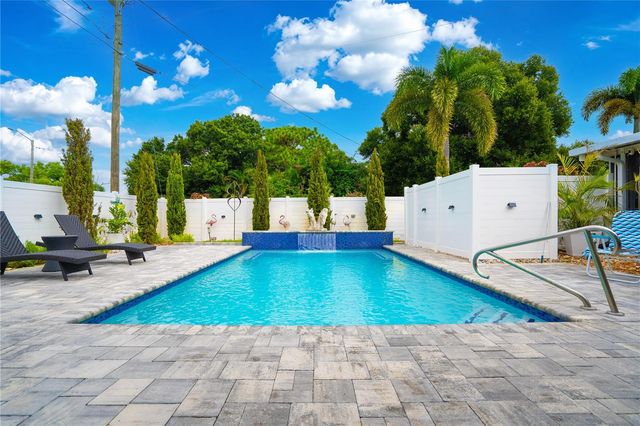 3342 40TH STREET N, St Petersburg, FL 33713