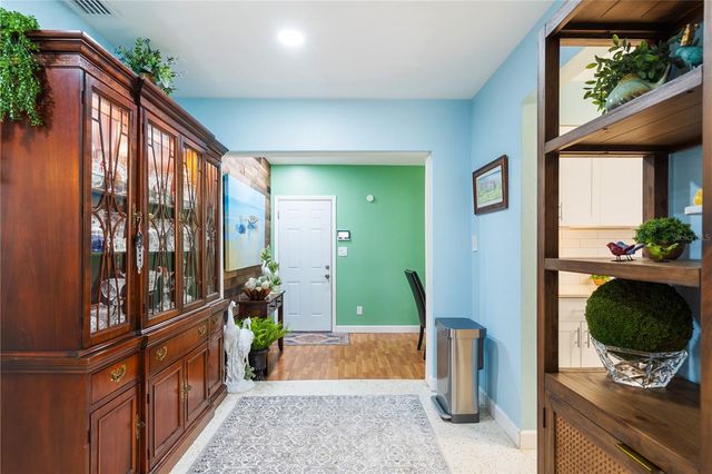 3342 40TH STREET N, St Petersburg, FL 33713