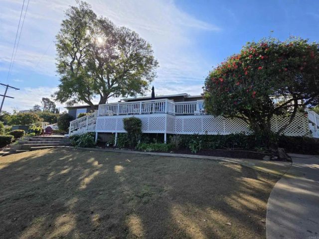 10945 PUEBLA DR, La Mesa, CA 91941