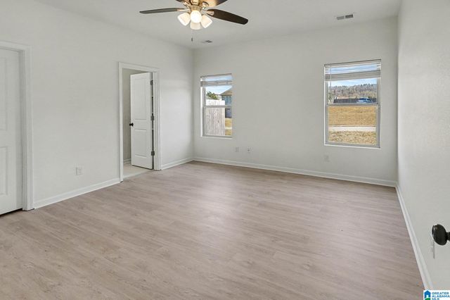 180 SMITH GLEN DRIVE, Springville, AL 35146