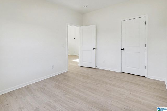 180 SMITH GLEN DRIVE, Springville, AL 35146