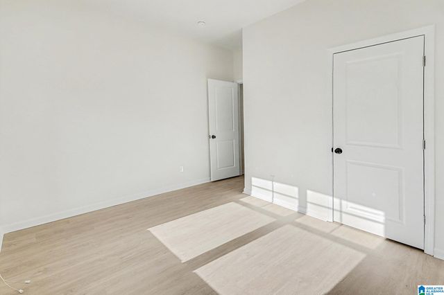 180 SMITH GLEN DRIVE, Springville, AL 35146