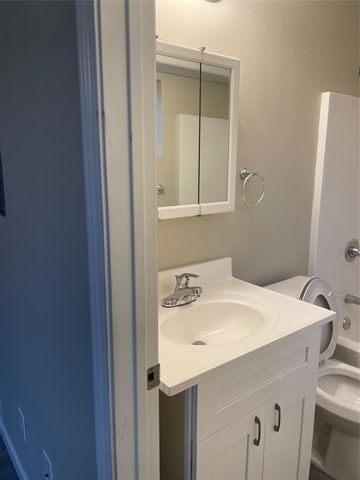 6414 Sloan Street 7, Houston, TX 77087