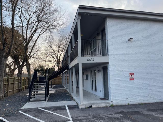 6414 Sloan Street 7, Houston, TX 77087