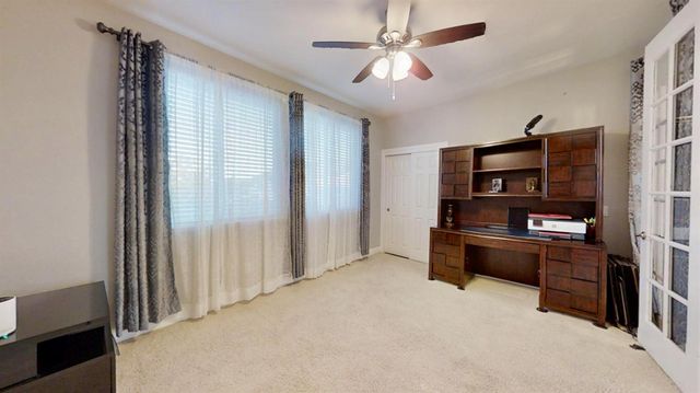 9573 Spring River Way, Elk Grove, CA 95624