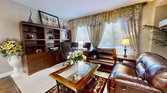 9573 Spring River Way, Elk Grove, CA 95624