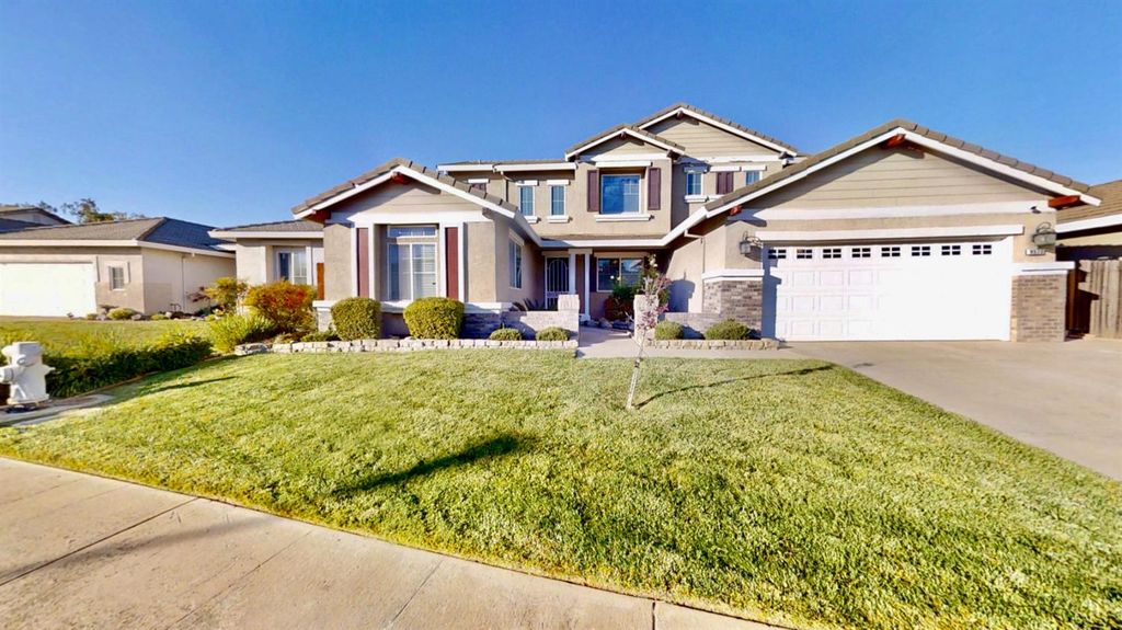 9573 Spring River Way, Elk Grove, CA 95624