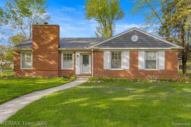 21675 Outer Drive, Dearborn, MI 48124