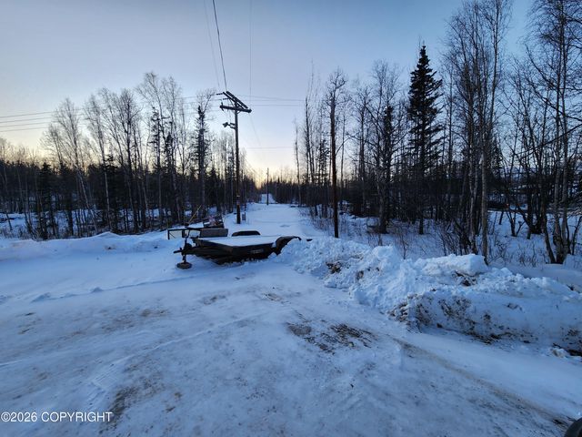 5556 E Tex-Al Drive, Wasilla, AK 99654