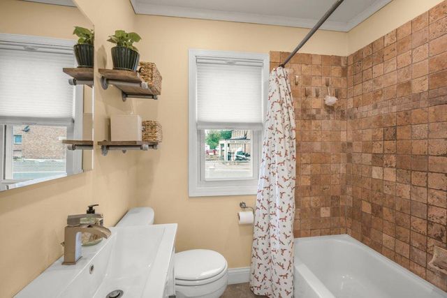 3029 Idaho Avenue S, Saint Louis Park, MN 55426