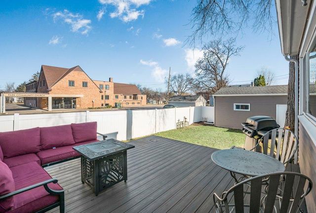 3029 Idaho Avenue S, Saint Louis Park, MN 55426