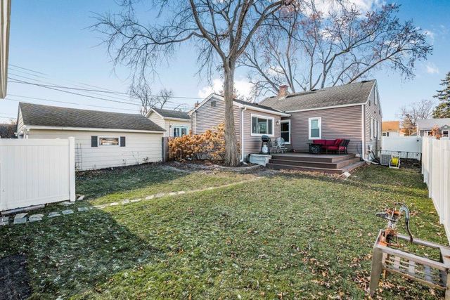 3029 Idaho Avenue S, Saint Louis Park, MN 55426