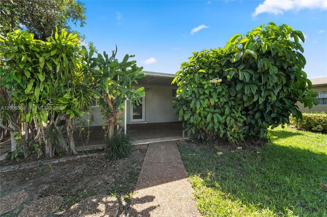 35 NW 49th Avenue Rear Unit, Miami, FL 33126
