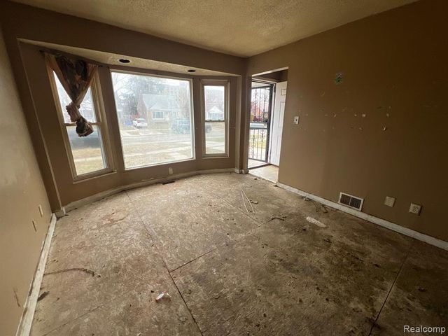 20041 Marx Street, Detroit, MI 48203