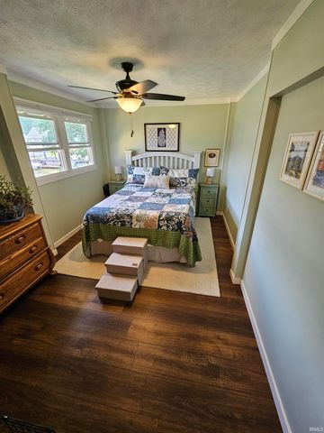 11235 N Lower Lake Shore Drive, Monticello, IN 47960