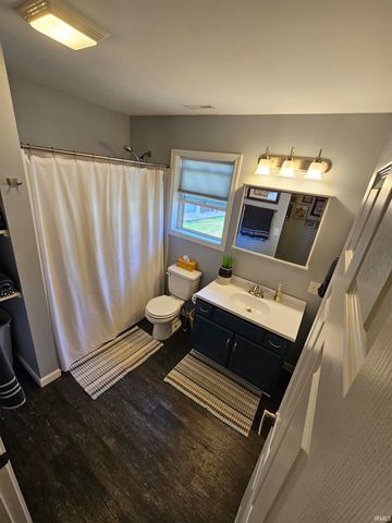 11235 N Lower Lake Shore Drive, Monticello, IN 47960