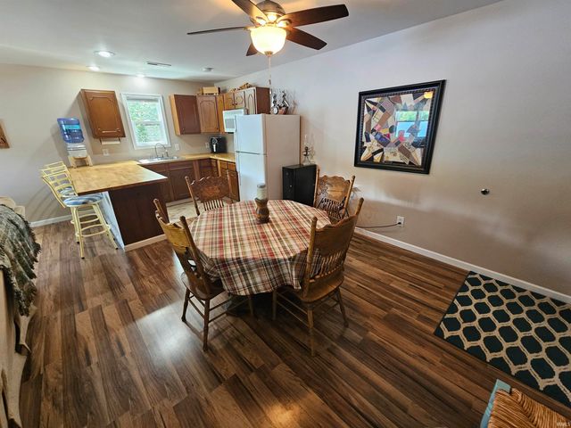 11235 N Lower Lake Shore Drive, Monticello, IN 47960