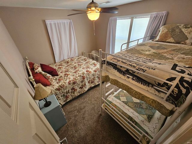 11235 N Lower Lake Shore Drive, Monticello, IN 47960