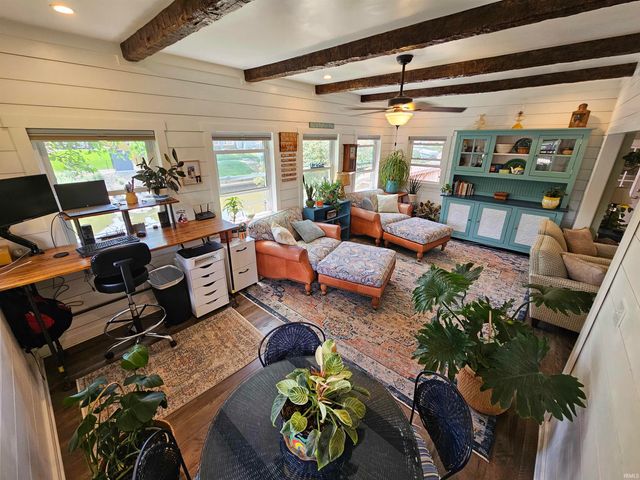 11235 N Lower Lake Shore Drive, Monticello, IN 47960
