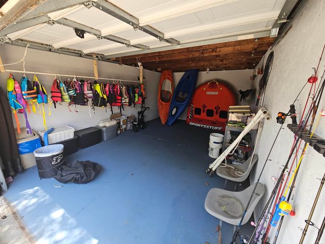 11235 N Lower Lake Shore Drive, Monticello, IN 47960