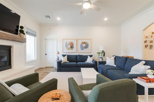 2408 Rumble Lane, Edmond, OK 73034