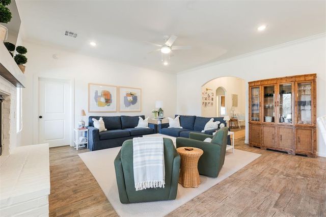 2408 Rumble Lane, Edmond, OK 73034