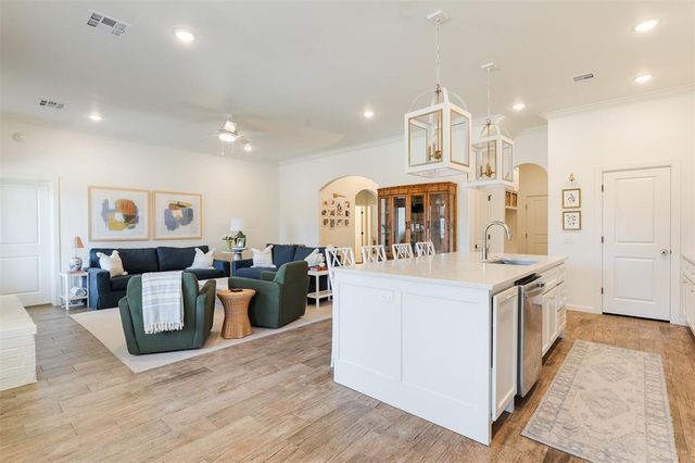 2408 Rumble Lane, Edmond, OK 73034
