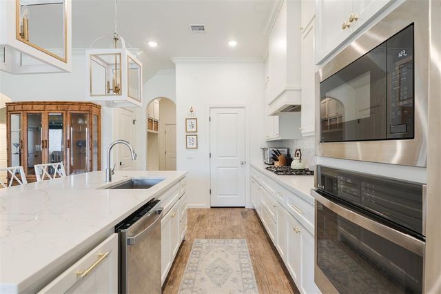 2408 Rumble Lane, Edmond, OK 73034