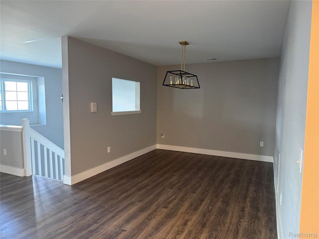 5609 Acorn Lane, Sterling Heights, MI 48314