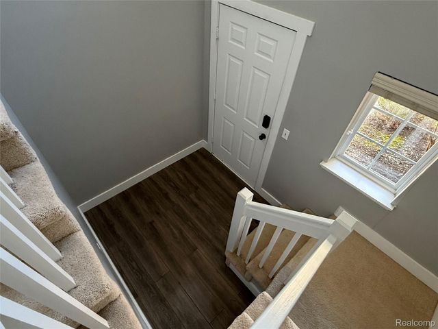 5609 Acorn Lane, Sterling Heights, MI 48314