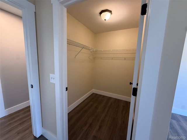 5609 Acorn Lane, Sterling Heights, MI 48314