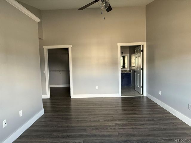 5609 Acorn Lane, Sterling Heights, MI 48314