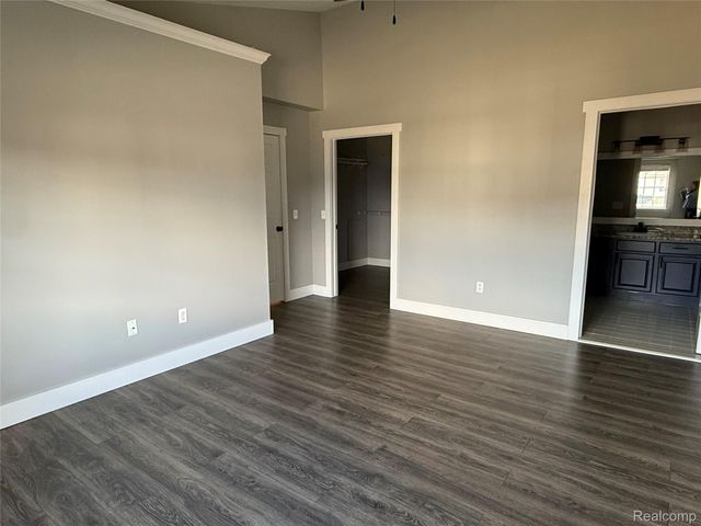 5609 Acorn Lane, Sterling Heights, MI 48314