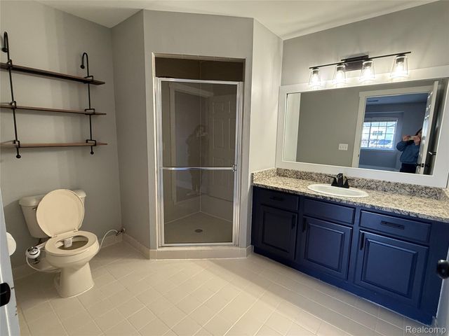 5609 Acorn Lane, Sterling Heights, MI 48314