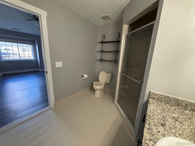 5609 Acorn Lane, Sterling Heights, MI 48314