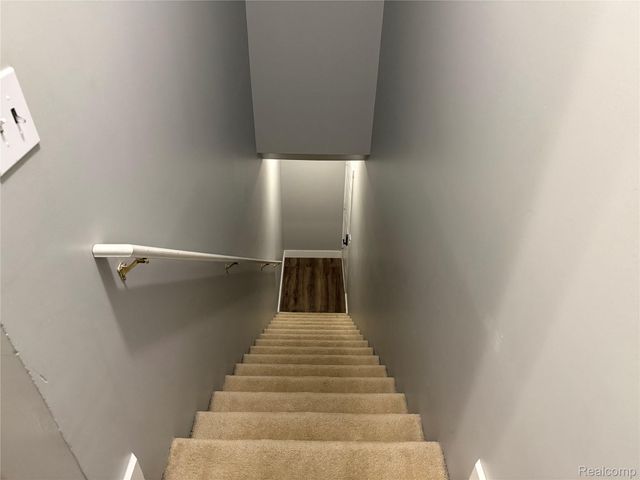 5609 Acorn Lane, Sterling Heights, MI 48314