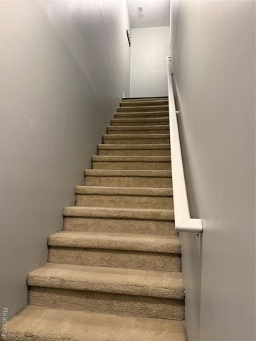 5609 Acorn Lane, Sterling Heights, MI 48314