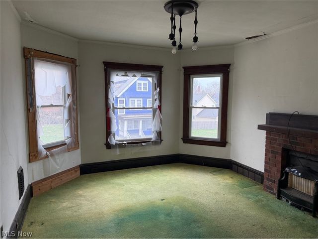 1623 Elsinore Avenue, East Cleveland, OH 44112