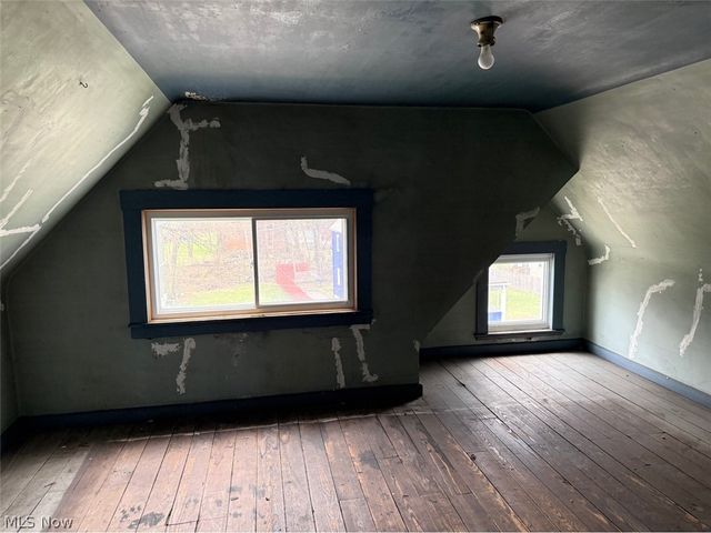 1623 Elsinore Avenue, East Cleveland, OH 44112