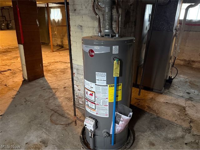 1623 Elsinore Avenue, East Cleveland, OH 44112