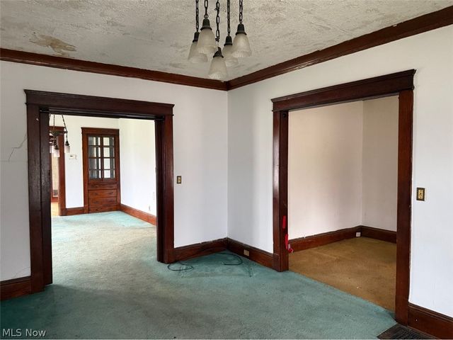 1623 Elsinore Avenue, East Cleveland, OH 44112