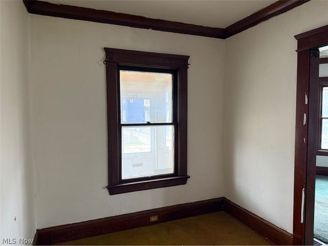 1623 Elsinore Avenue, East Cleveland, OH 44112